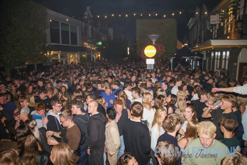 Feest onder de Toer, vrijdag 25 september 2026 — foto 1R1A3276
